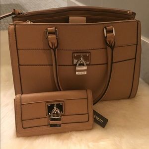 Guess Bag and wallet